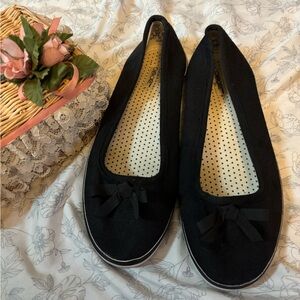 Cherokee Black Women's flats with Bow Detail